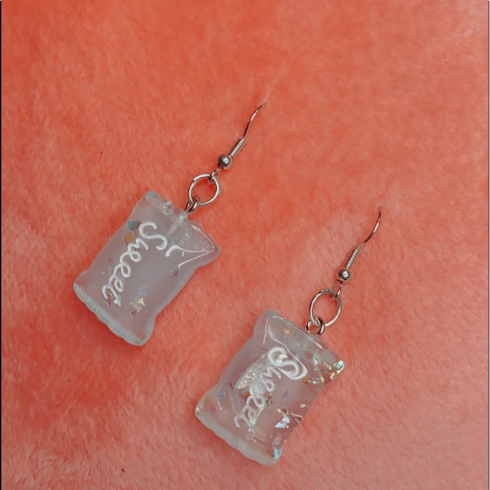 Earrings - Picture 3 of 5